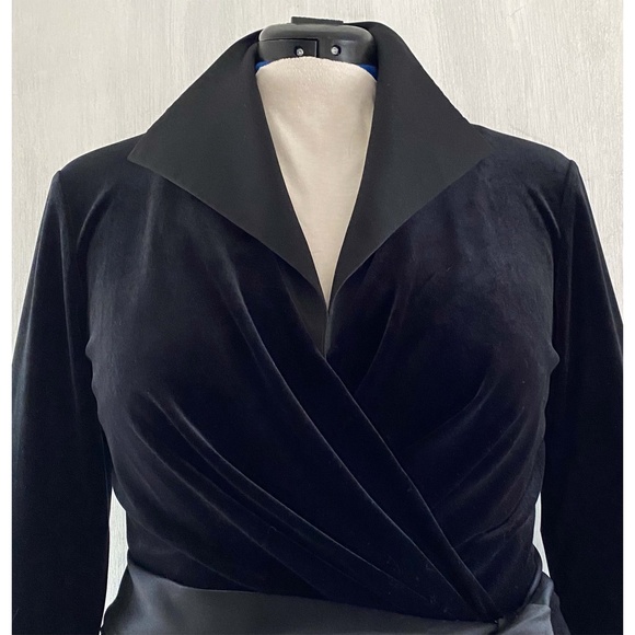 SOLD $$$ TADASHI SHOJI XL Black Velvet Faux Wrap Dress Satin Cuffs + Tie MINT - Picture 5 of 11